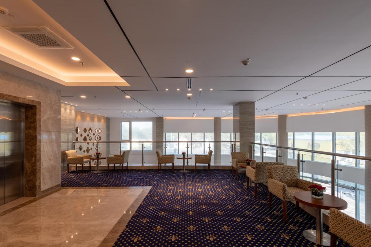 Expoinn Suites And Convention Greater Noida Ngoại thất bức ảnh