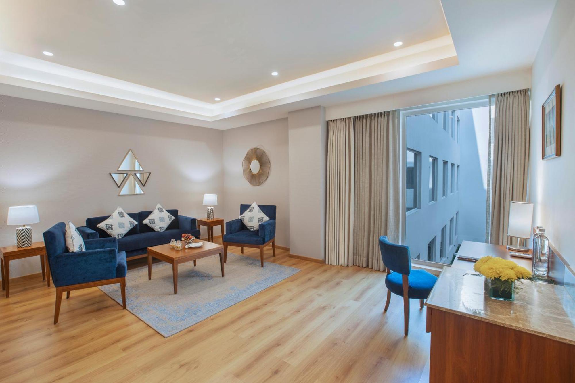 Expoinn Suites And Convention Greater Noida Ngoại thất bức ảnh